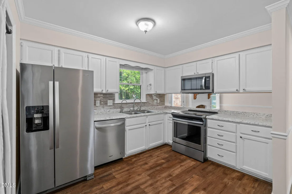 Photo of 8109 Round Oak Road
