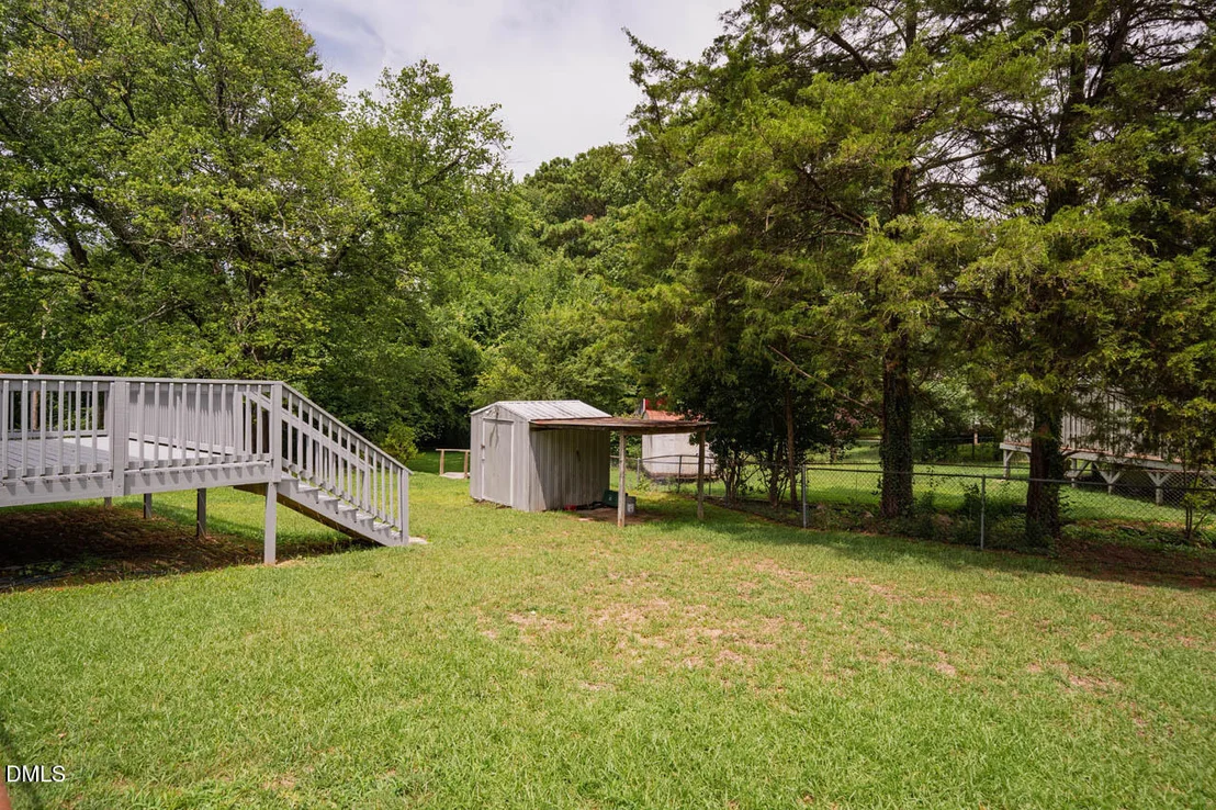 Photo of 104 Avery Le Circle