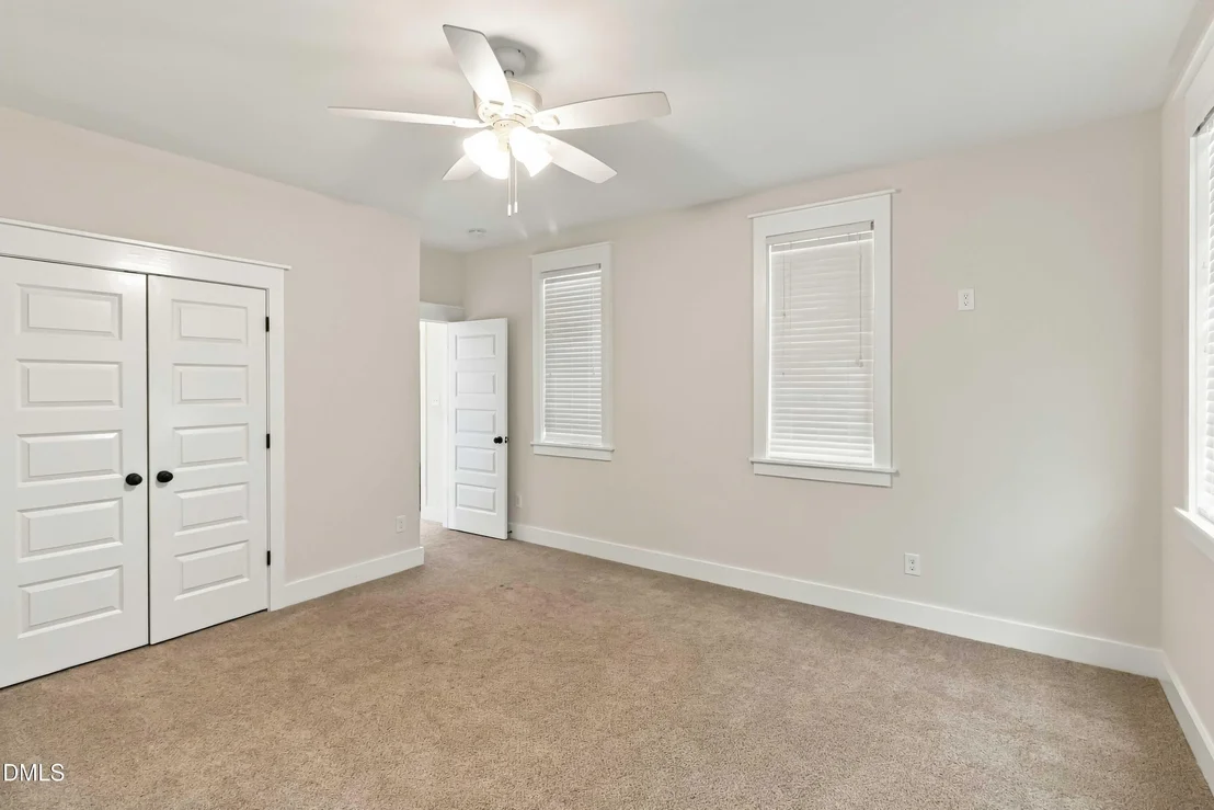 Photo of 90 Ellen Circle