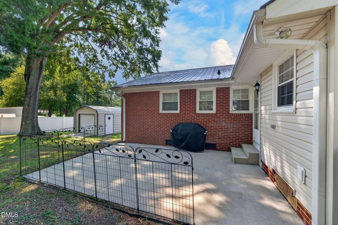 Photo of 1408 Harriet Drive