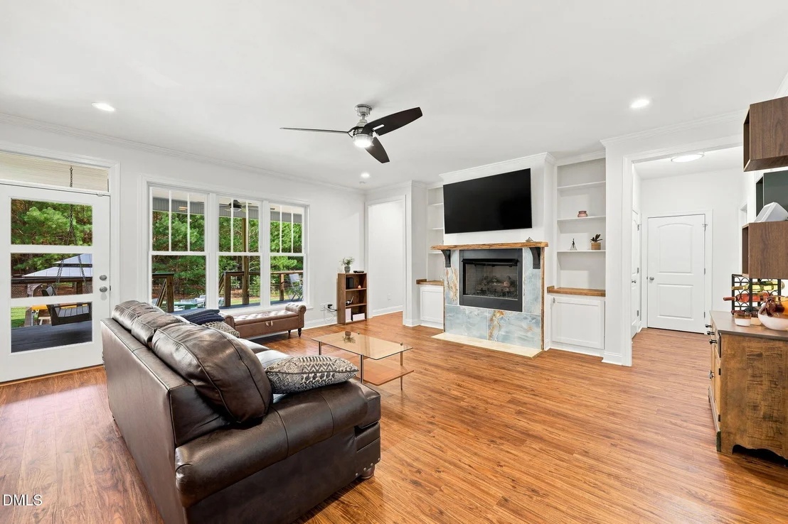 Photo of 665 Walnut Grove Road