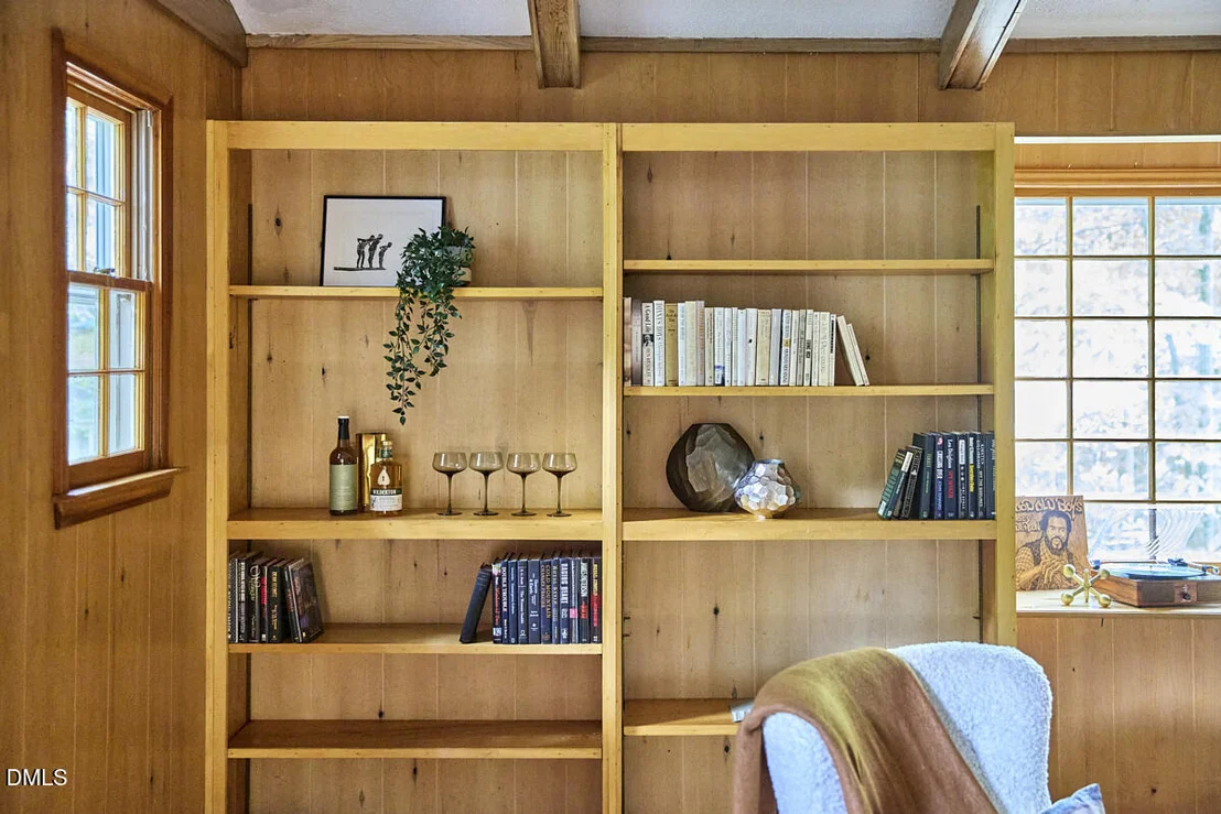 Photo of 2432 Sedgefield Drive