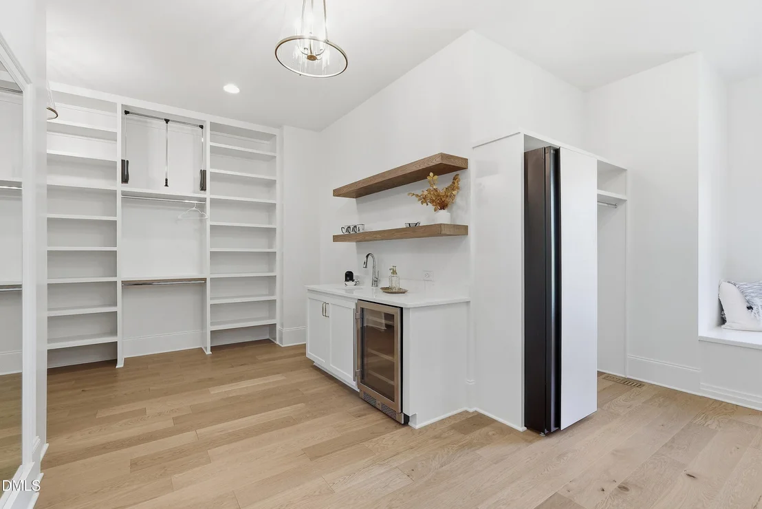 Photo of 181 Westhampton Drive