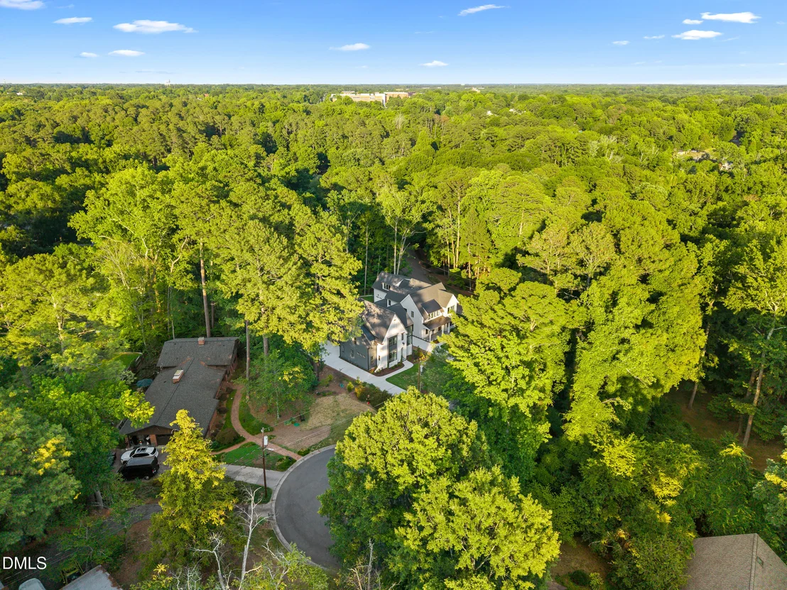 Photo of 6 Chantilly Place