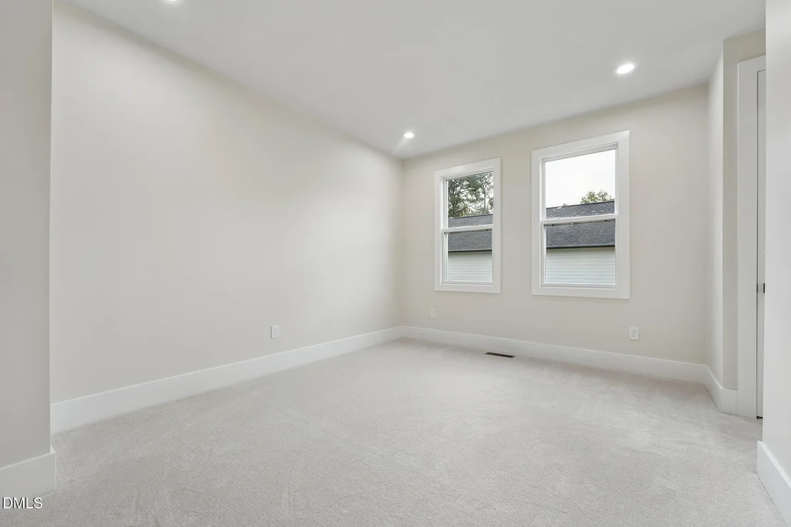 Photo of 633 Conover Road