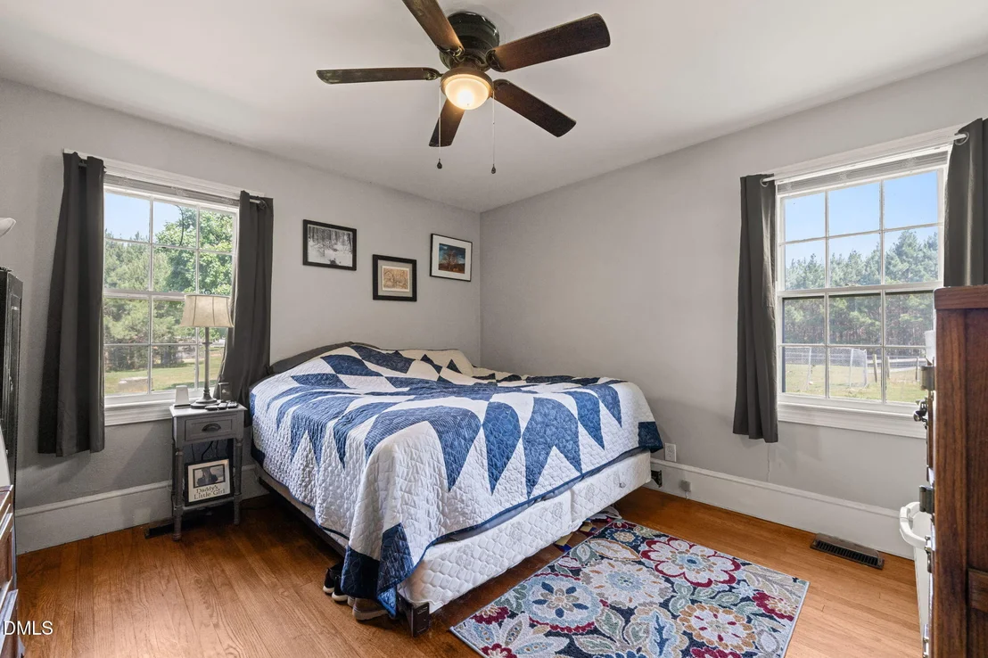 Photo of 5225 Satterwhite Point Road
