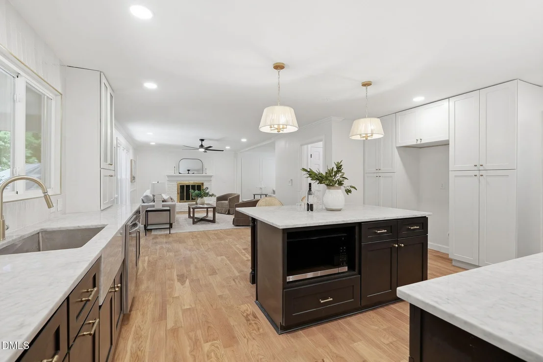 Photo of 815 Northwoods Drive