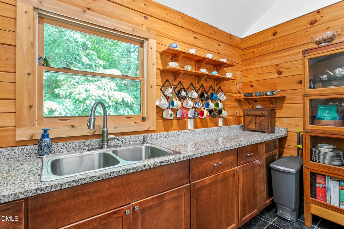 Photo of 3953 Paylor Road