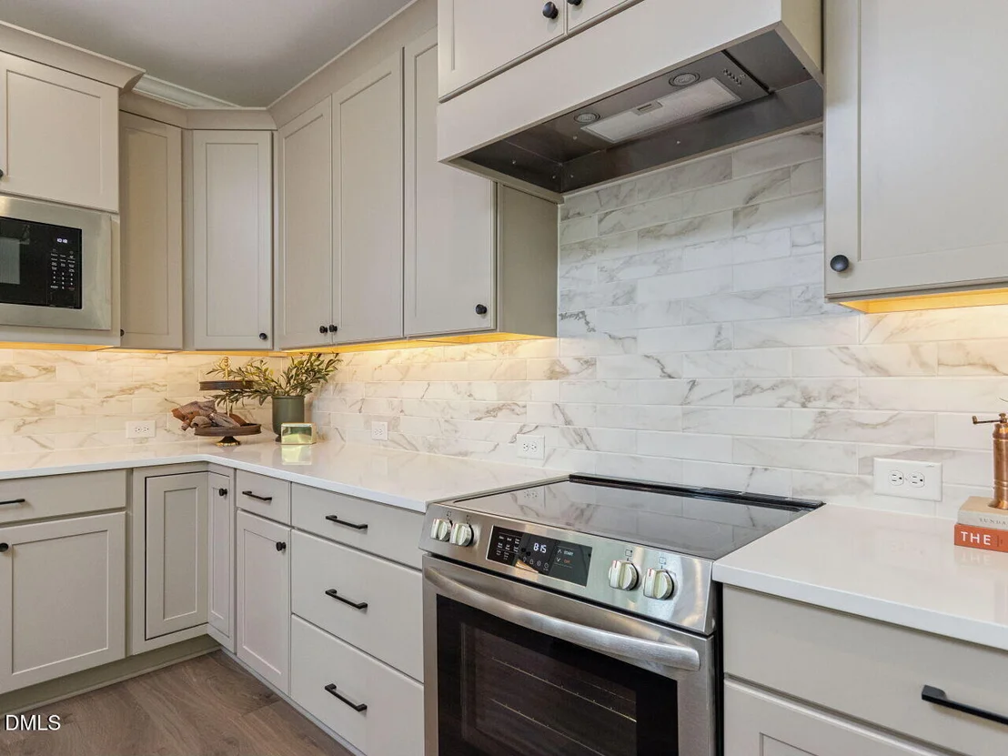 Photo of 6036 Scalybark Road