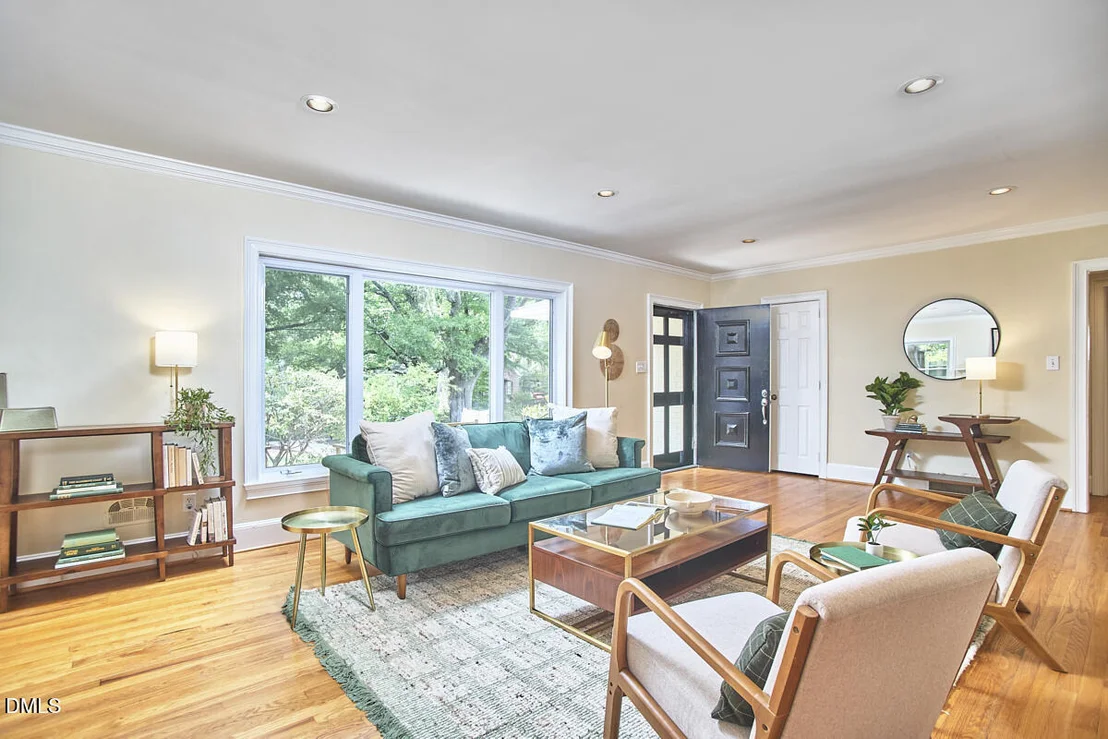 Photo of 118 Forestwood Drive