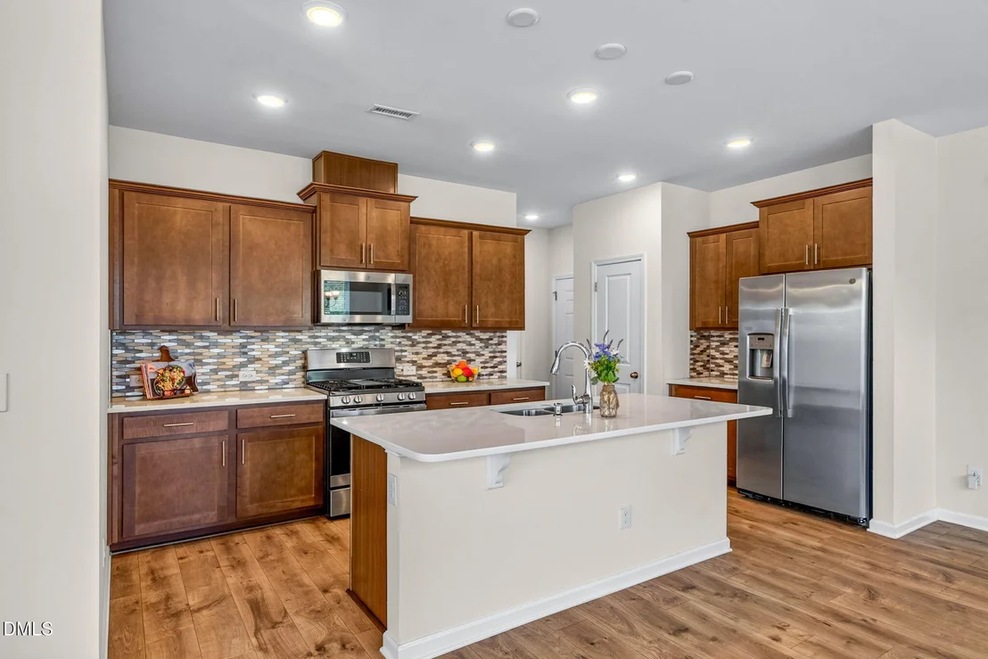 Photo of 609 Crestdale Drive