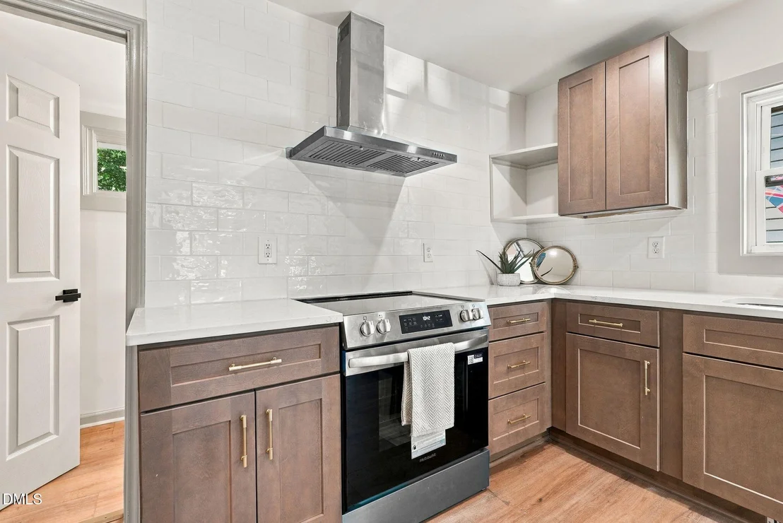 Photo of 2413 Shenandoah Avenue