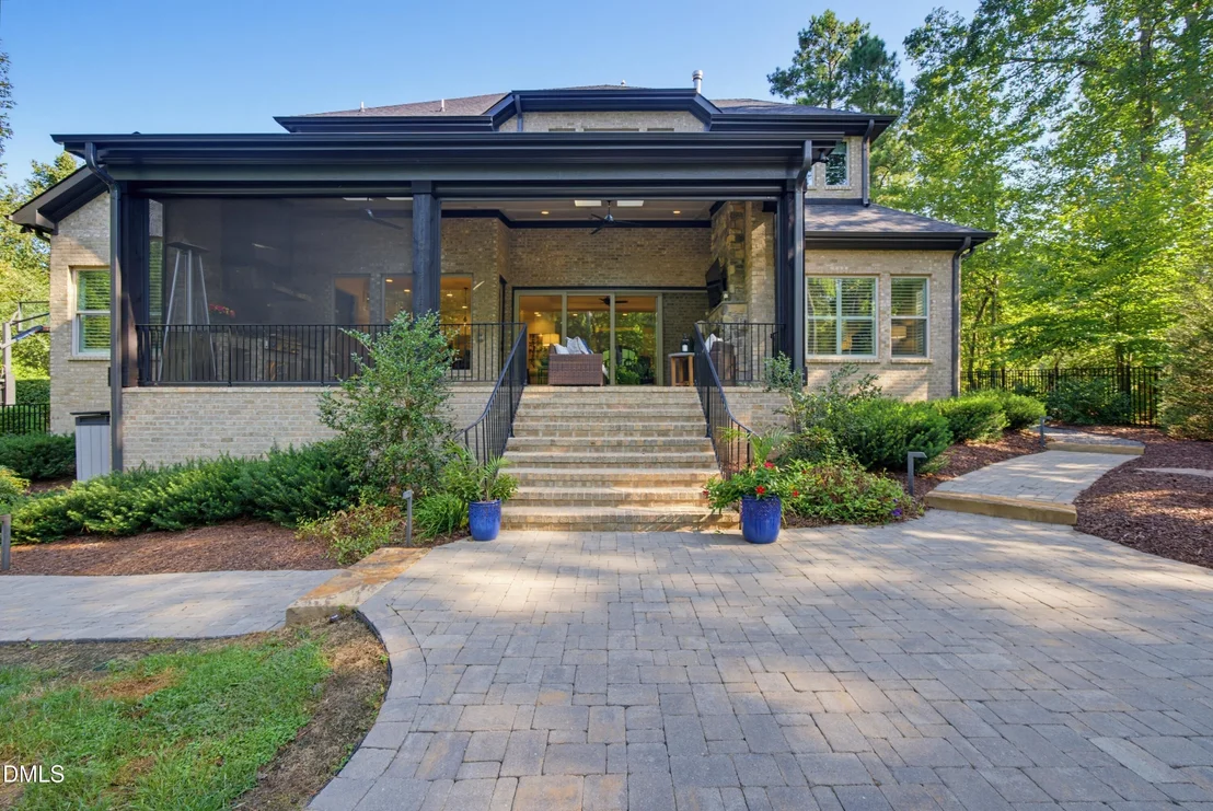Photo of 7521 Summit Pine Way