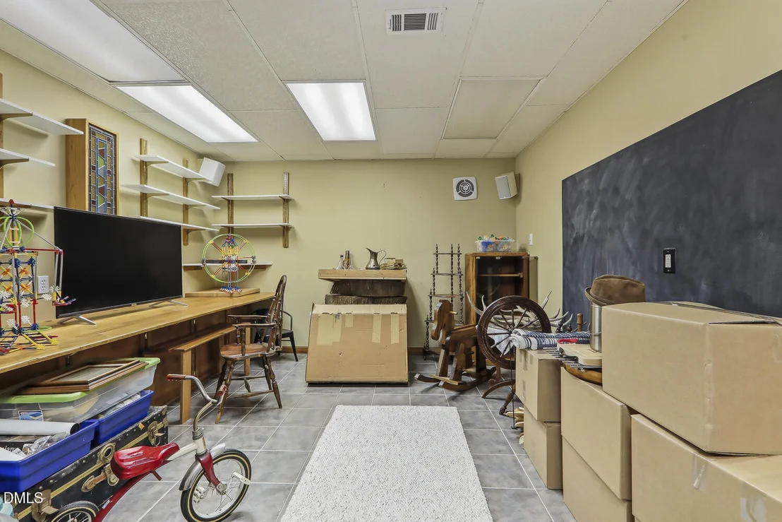 Photo of 429 Grosvenor Drive