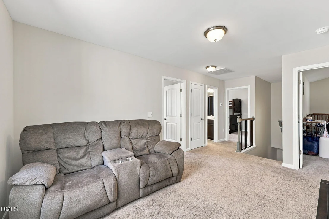 Photo of 2170 Campbell Loop