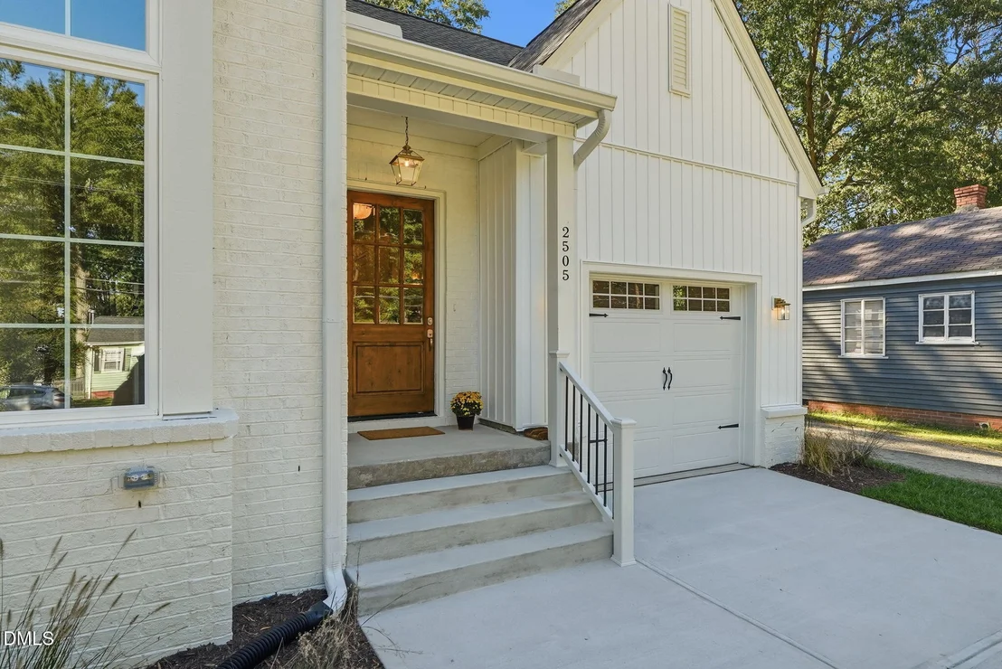 Photo of 2505 Stephenson Street