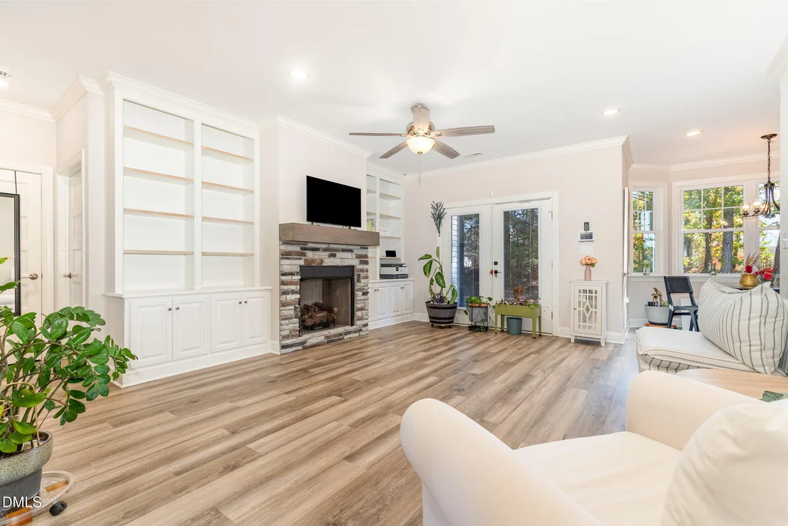 Photo of 4202 Snapdragon Drive NW