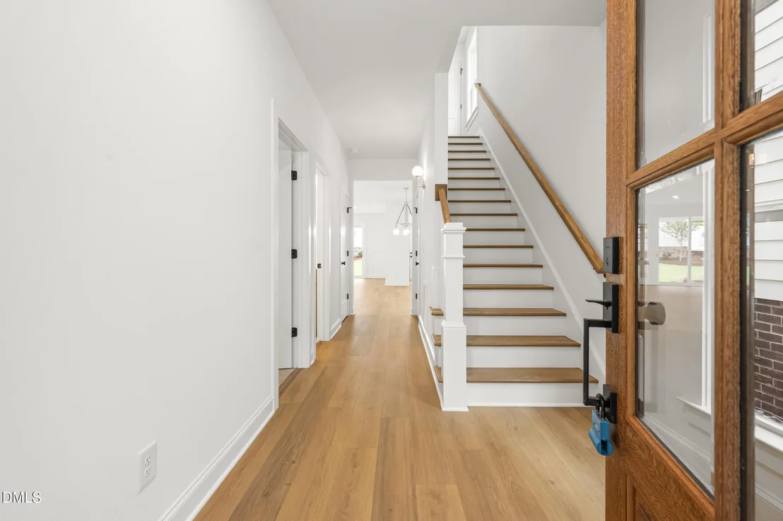 Photo of 728 1/2 Powell Drive