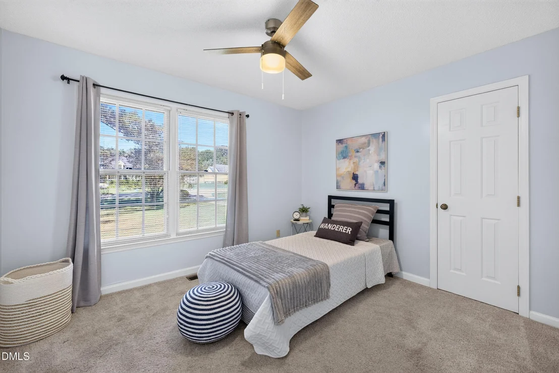 Photo of 8609 Manns Loop Road