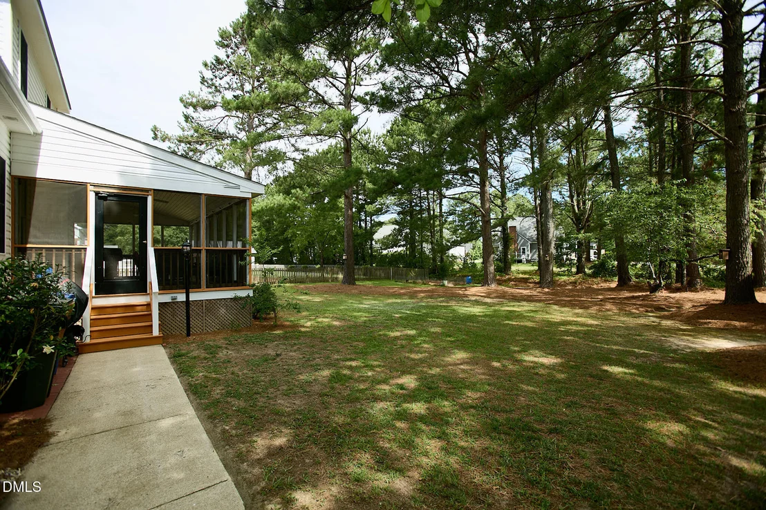 Photo of 4530 Dewfield Drive N