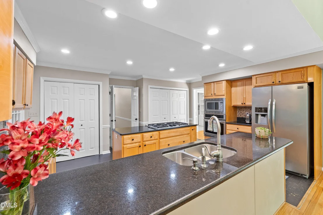 Photo of 5321 Oakbrook Drive