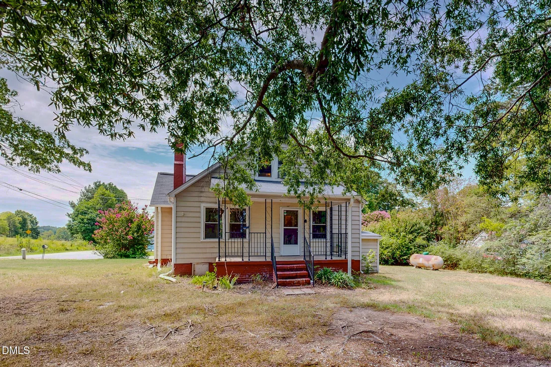 Photo of 151 Wrenon Avenue
