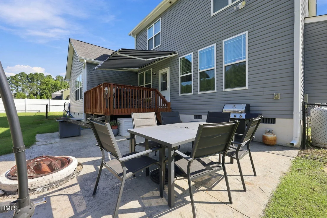 Photo of 653 Wall Road