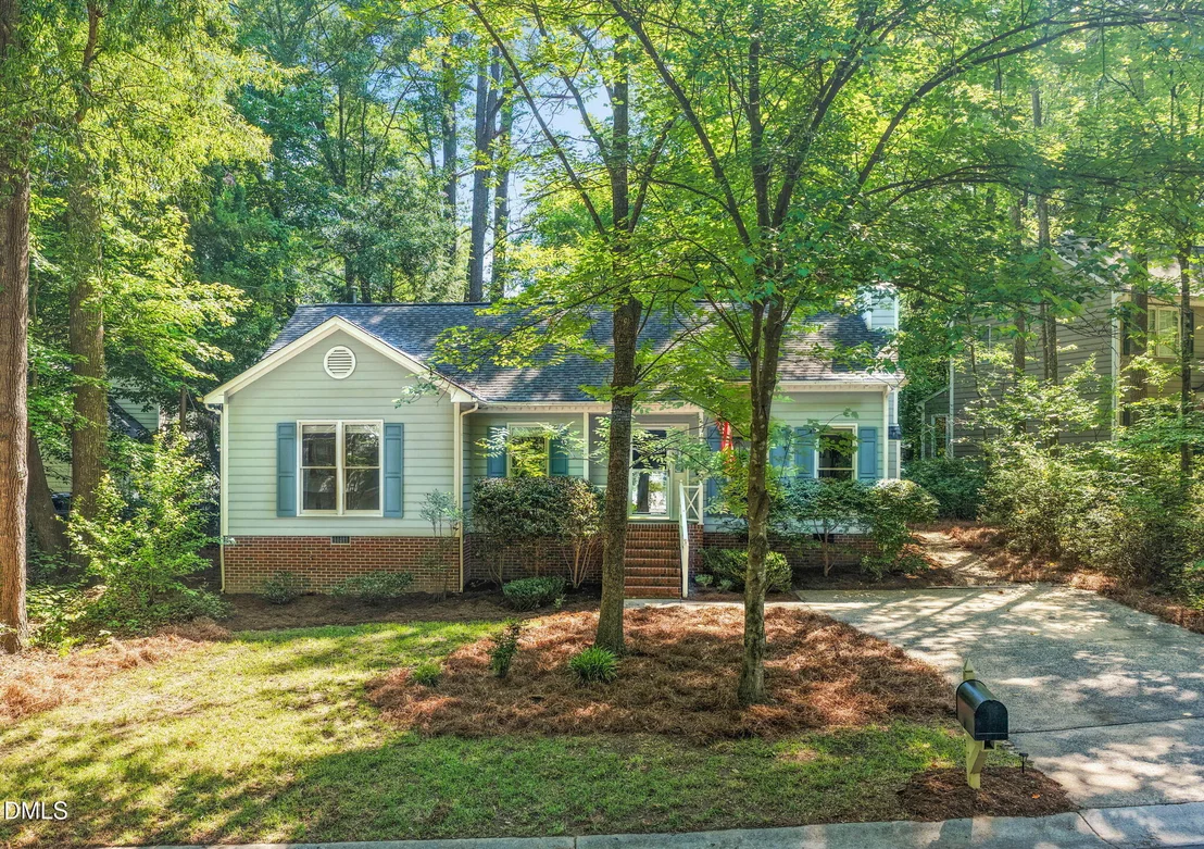 Photo of 5 Briarfield Court