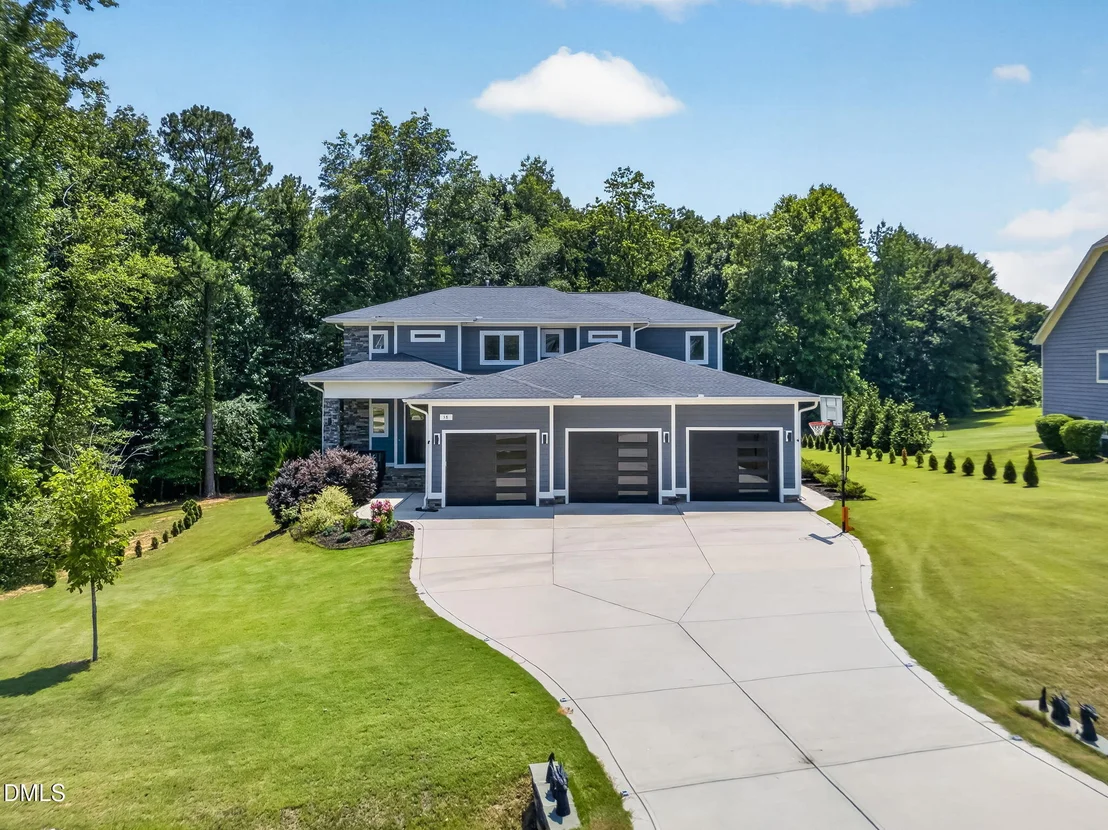 Photo of 58 Arrezzo Drive