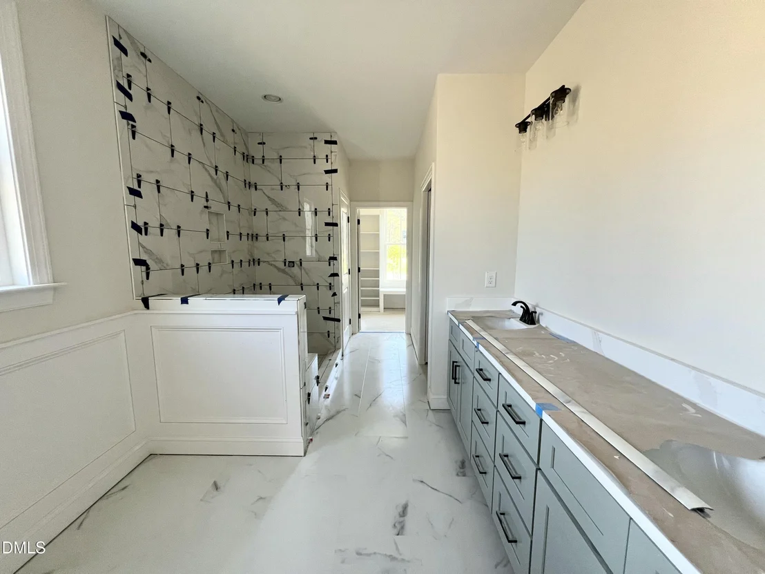 Photo of 176 Hillstead Way