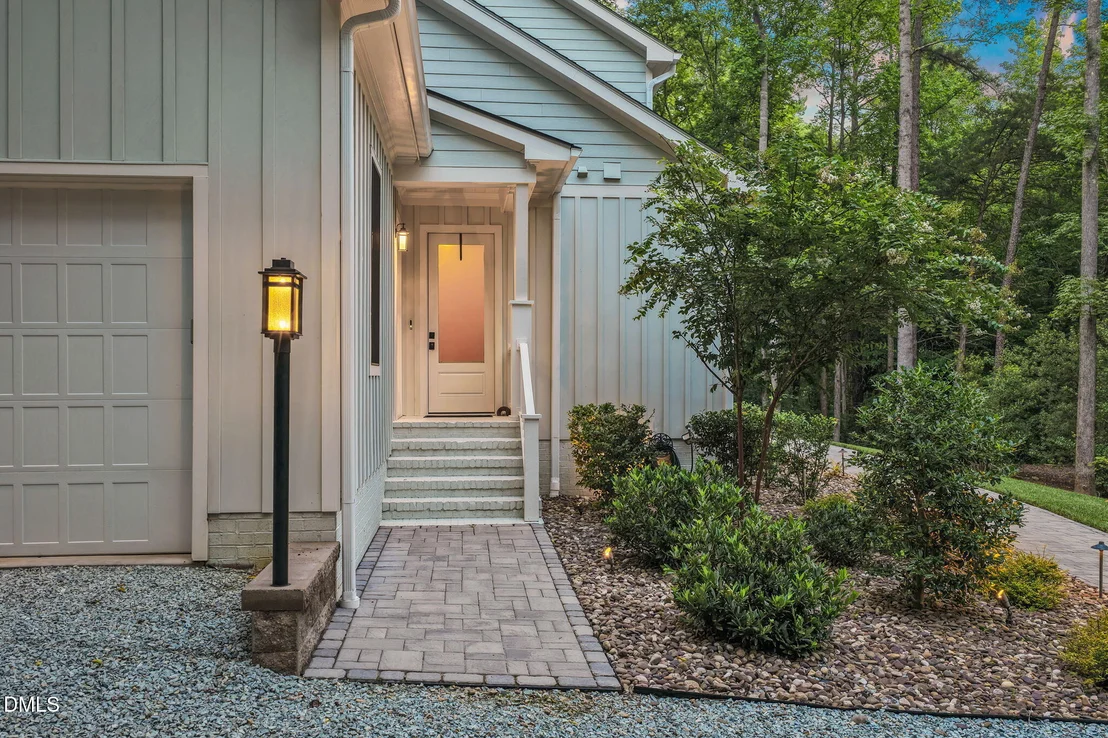 Photo of 565 Erwin Road