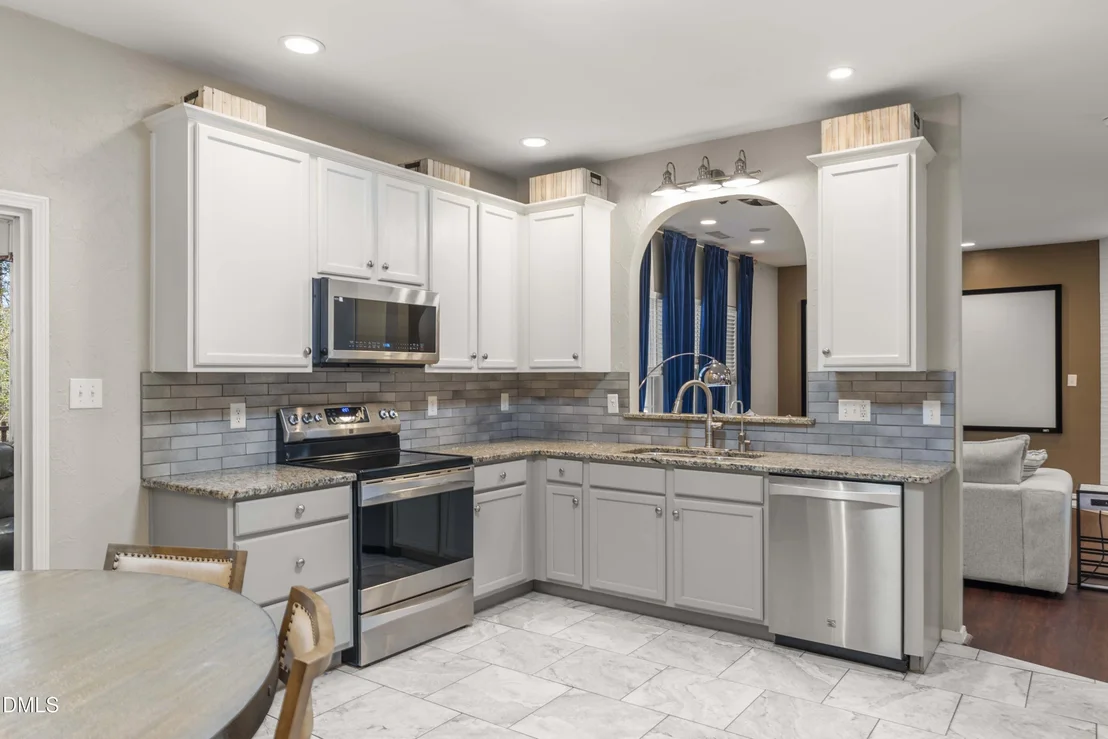 Photo of 3045 Buttonwood Lane