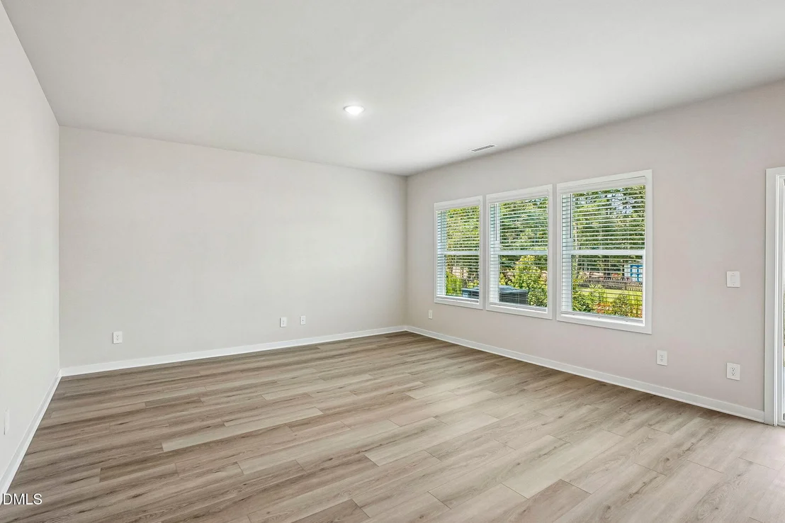 Photo of 141 Gilded Eagle Avenue
