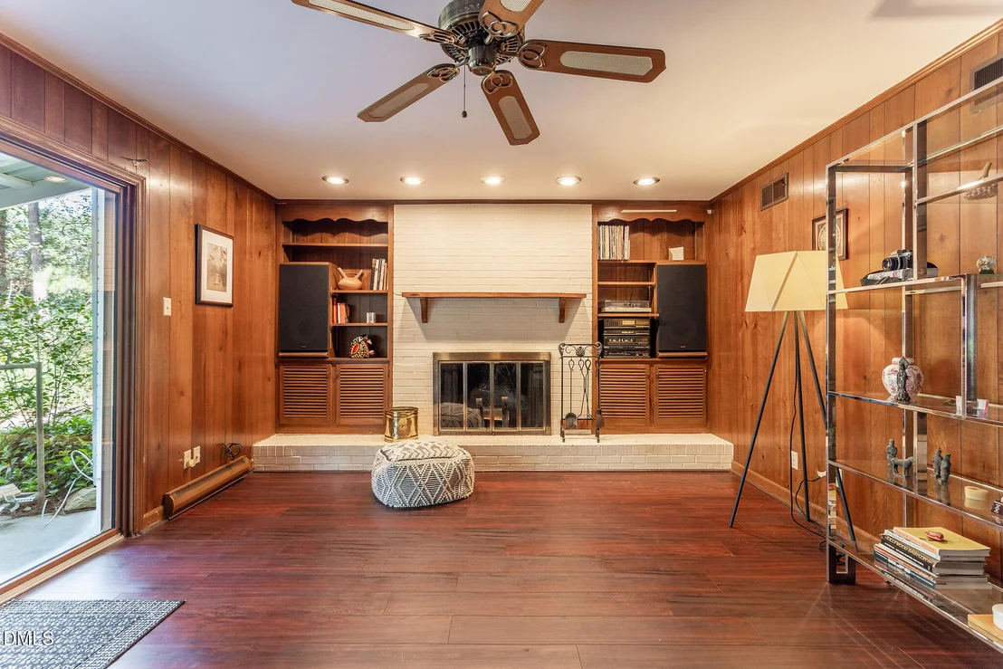Photo of 4405 David Street