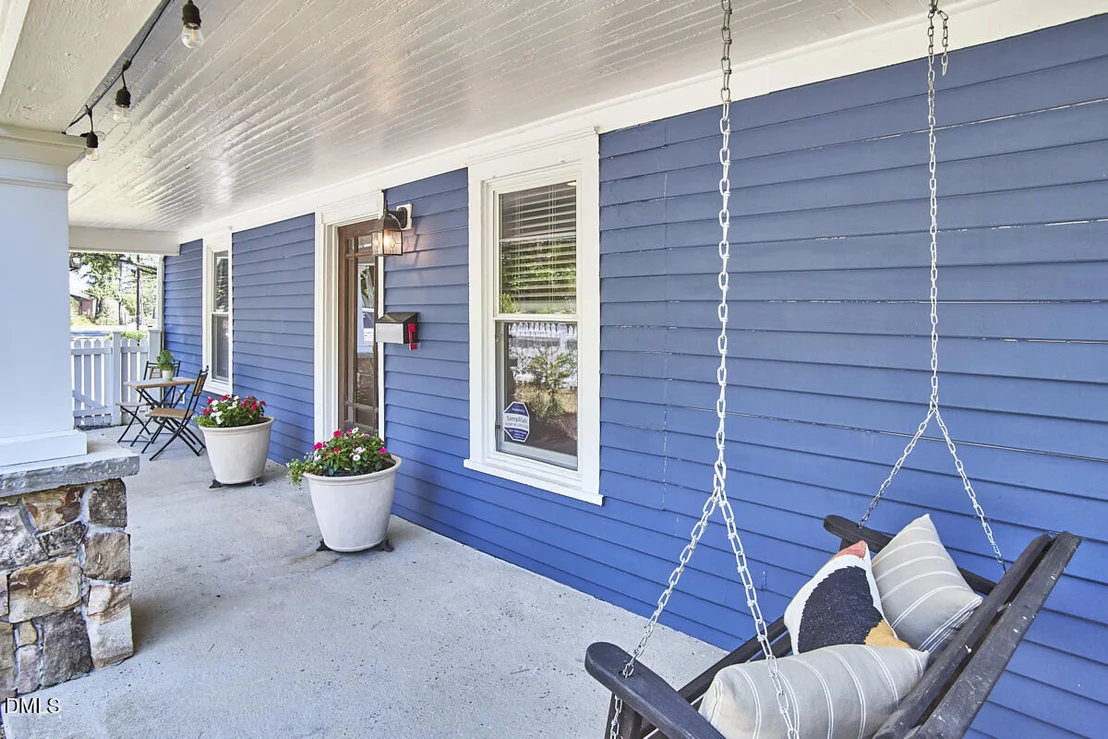 Photo of 2203 Chapel Hill Road