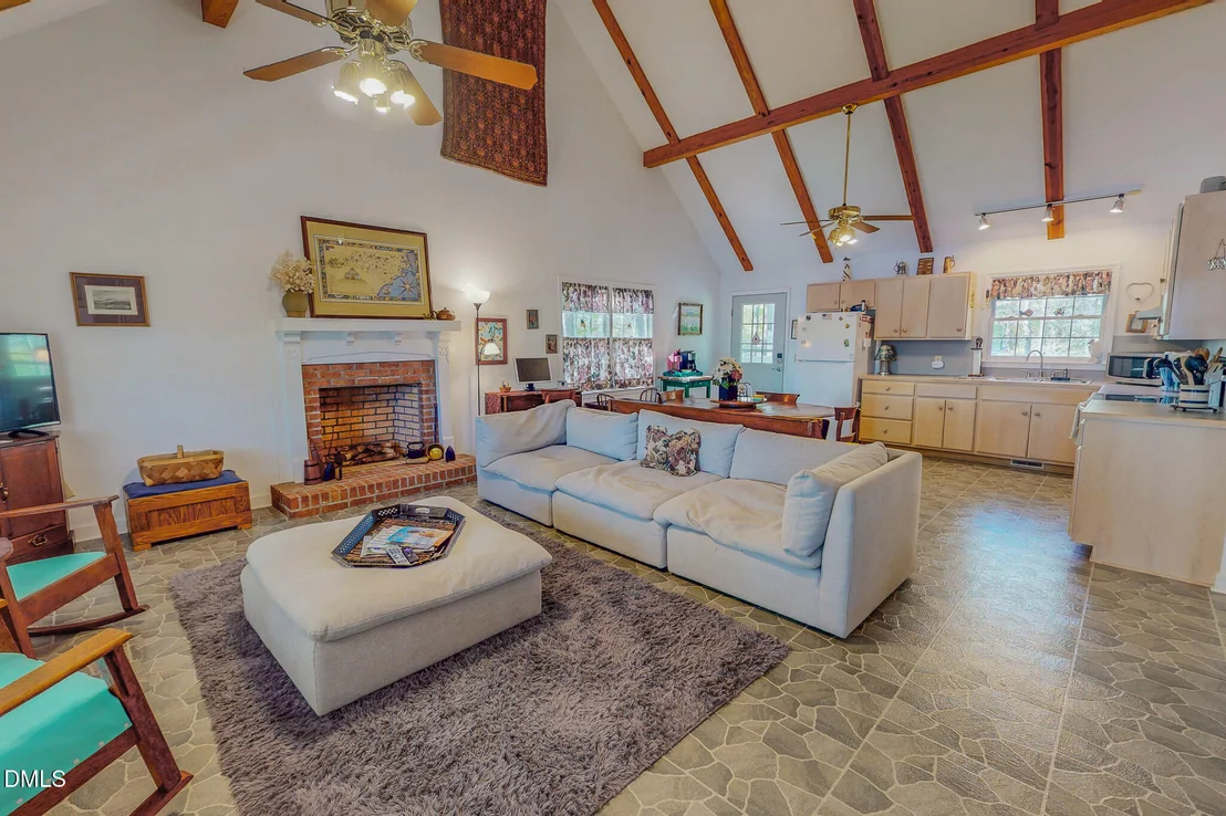 Photo of 85 Forest Shore Drive
