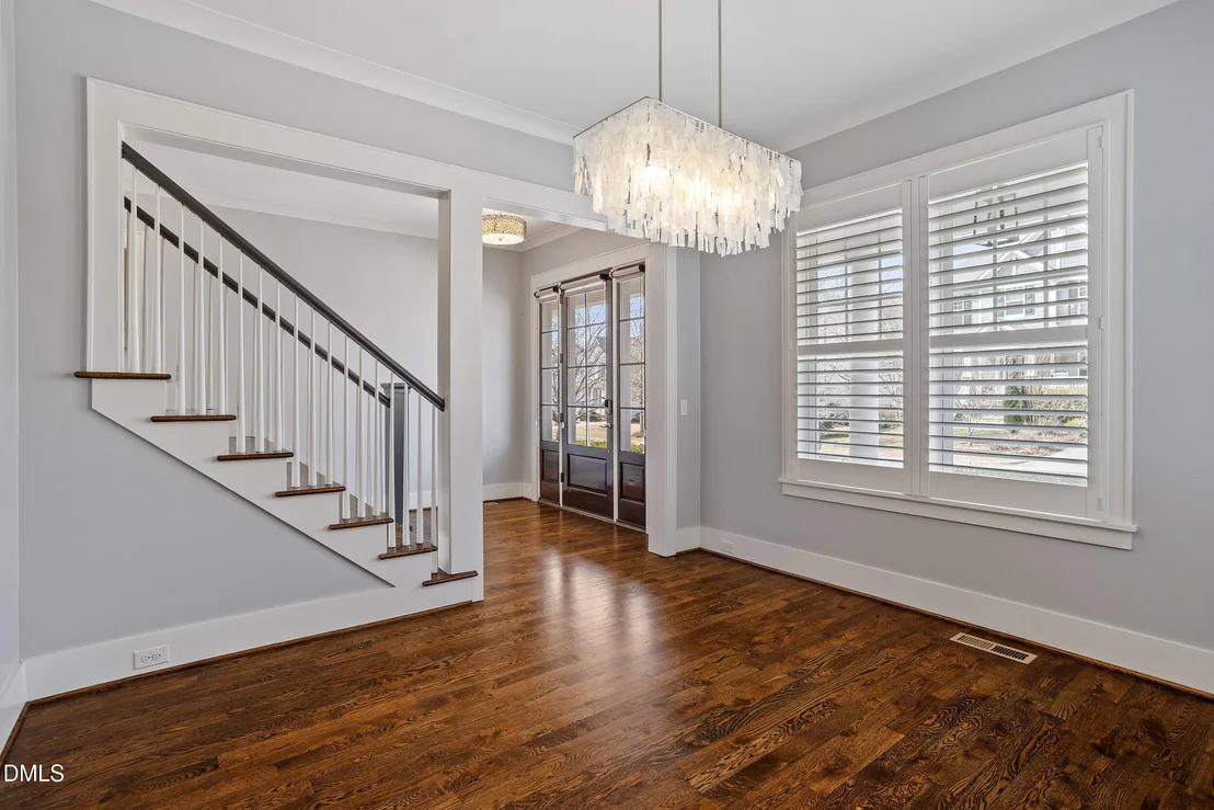 Photo of 123 Larkin Lane