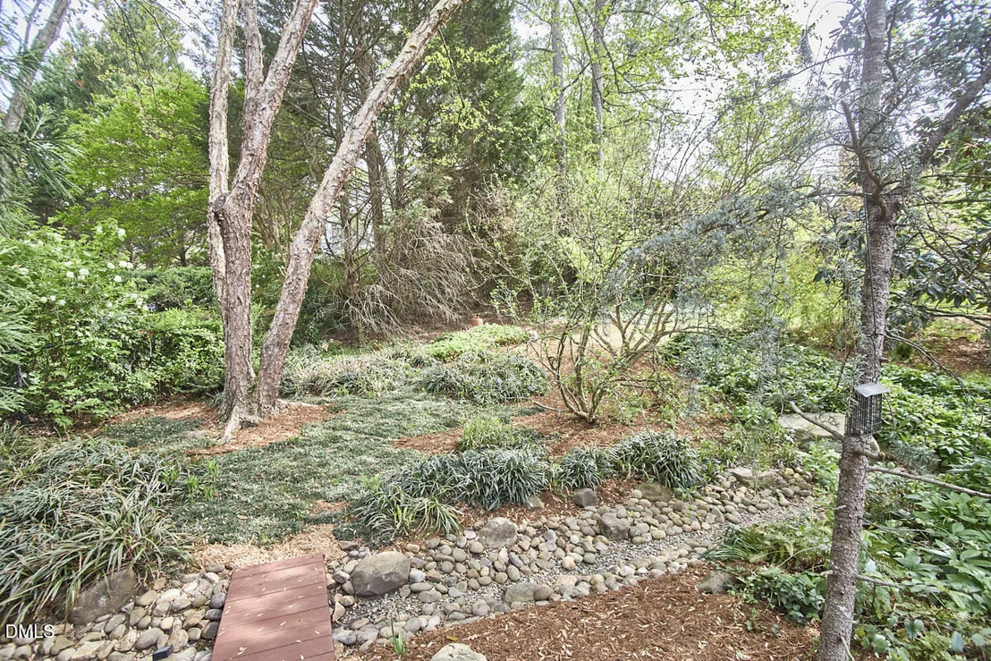 Photo of 4323 Thetford Road