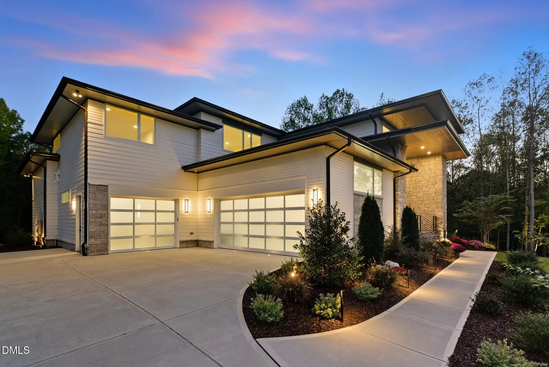 Photo of 213 Westhampton Drive