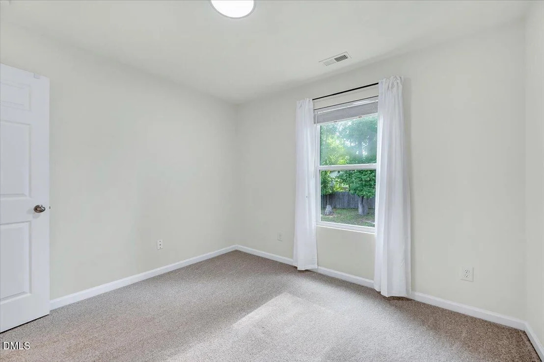Photo of 5110 Rainmaker Drive