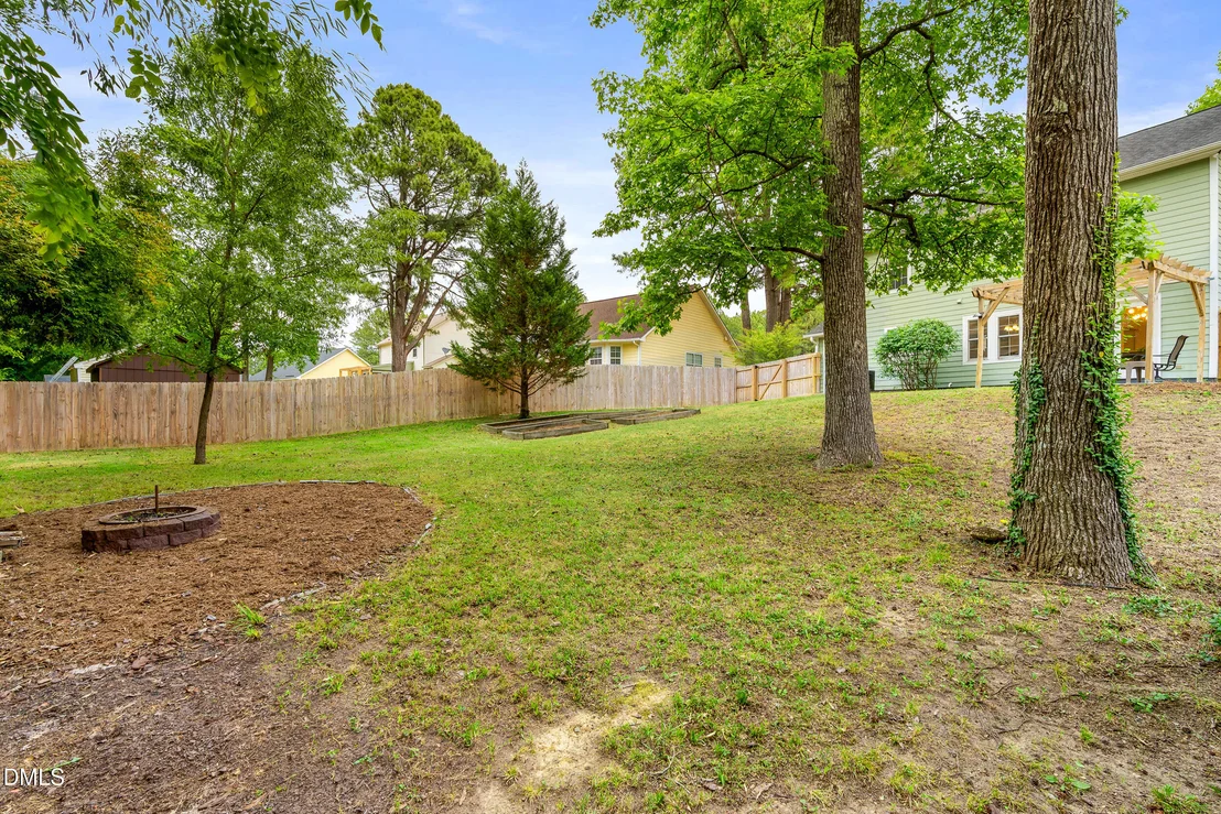 Photo of 16 Meadowcrest Drive
