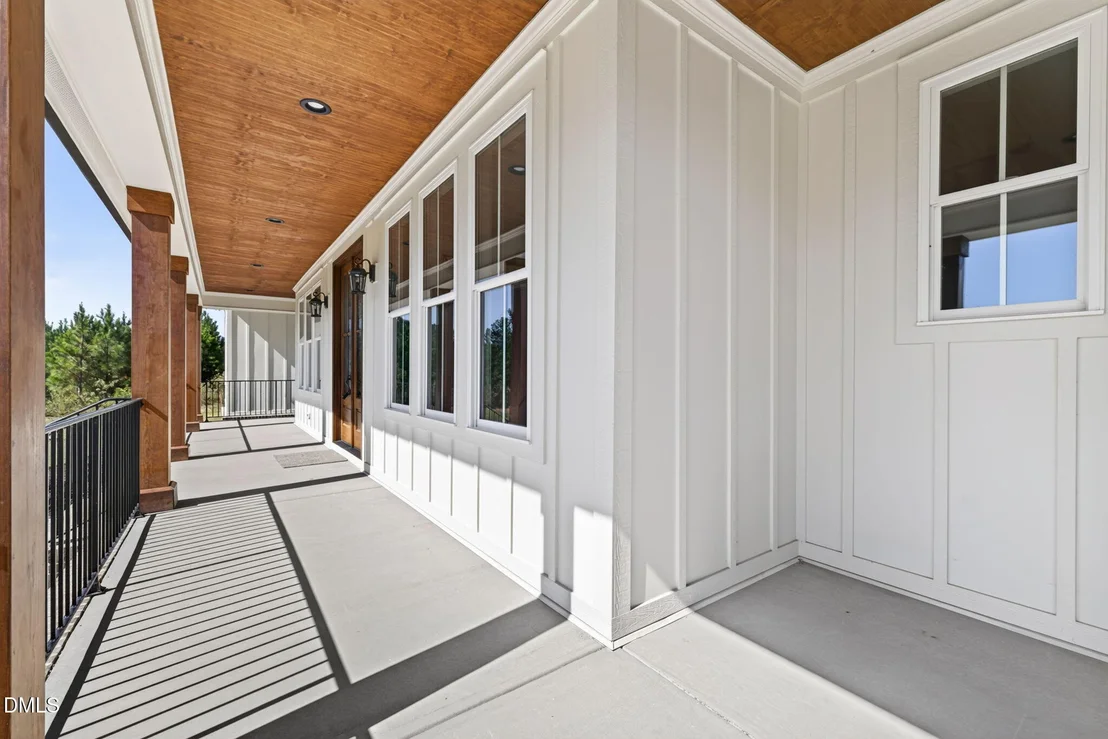Photo of 1104 Elevation Road
