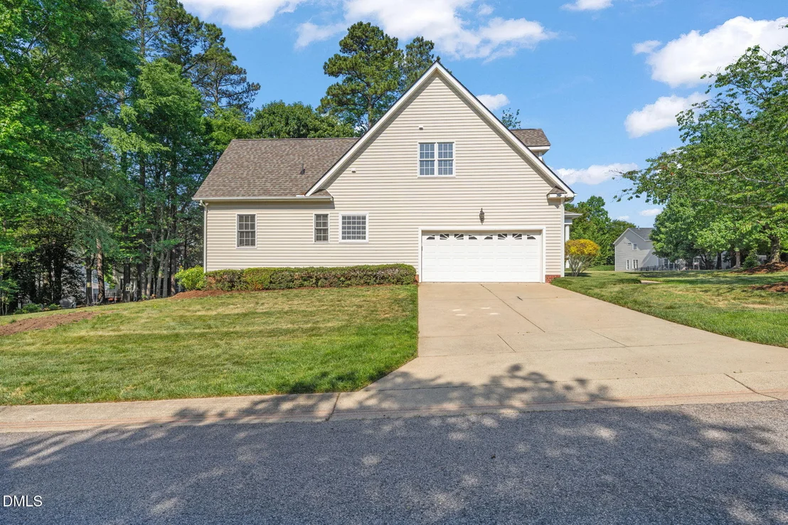 Photo of 325 Stone Monument Drive