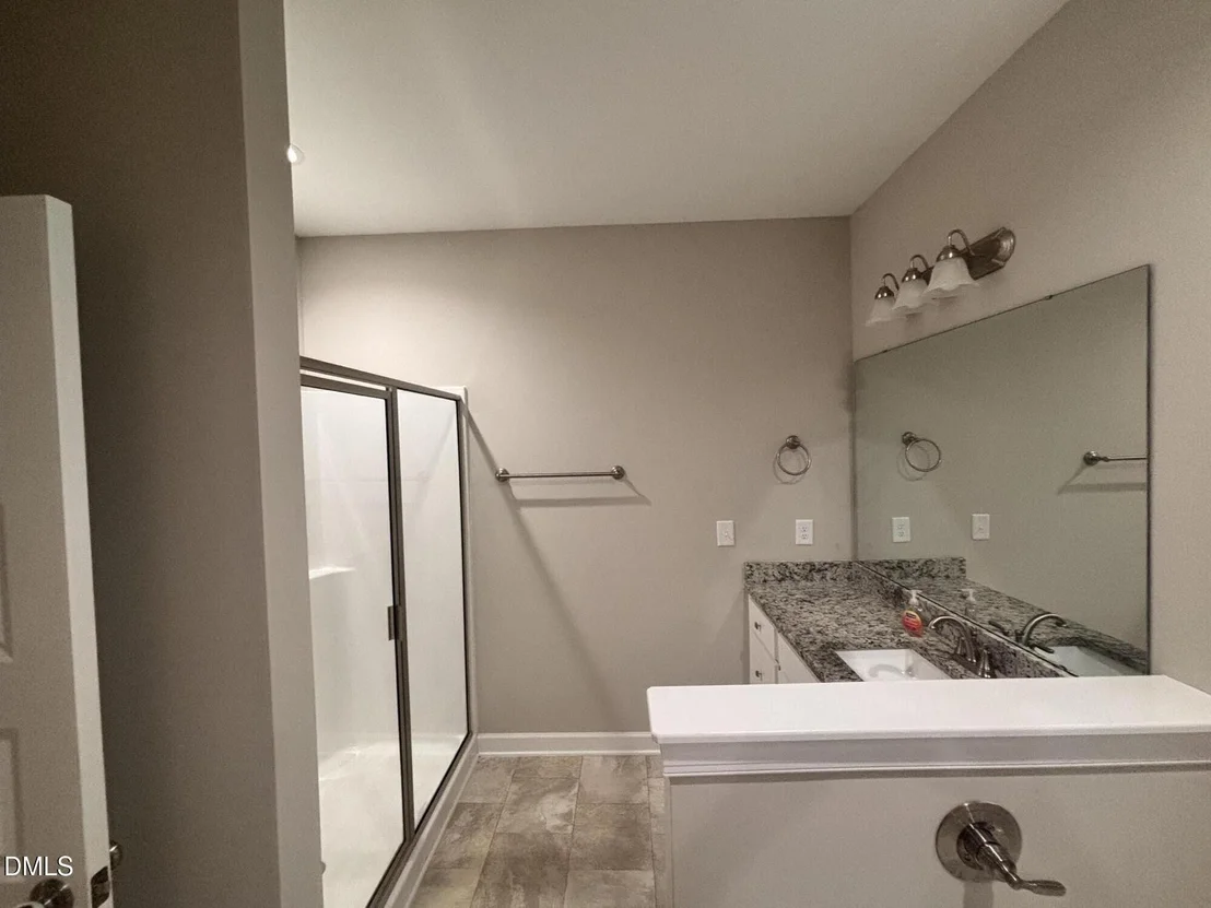 Photo of 1191 Denning Road