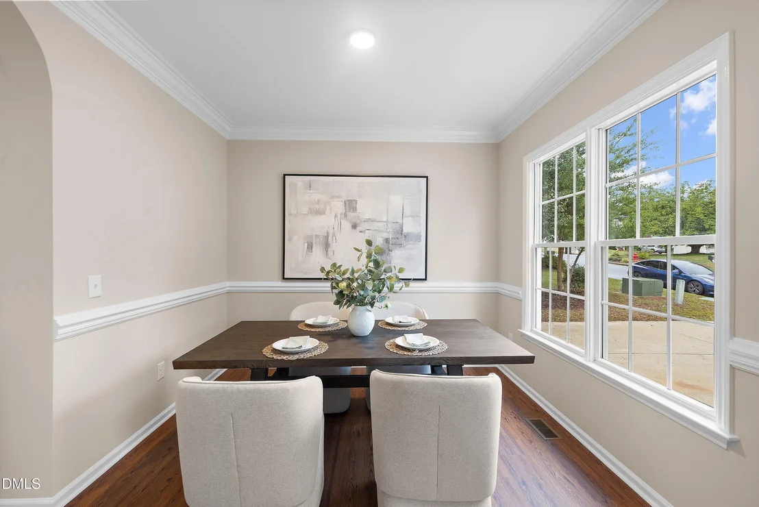 Photo of 711 Midsummer Lane