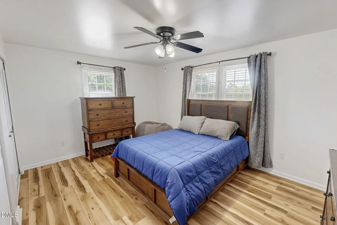 Photo of 1641 Oak Grove Road