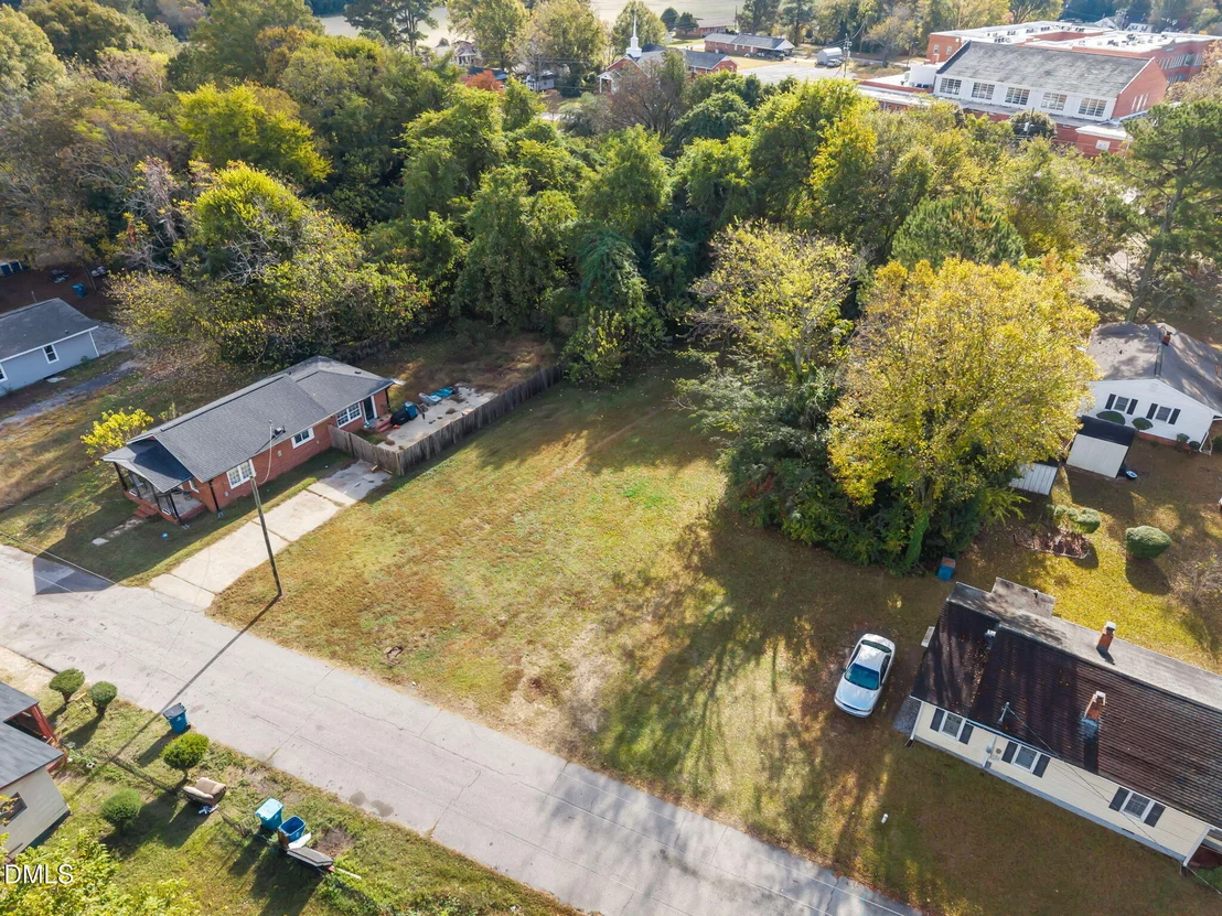 Photo of 102 N Jackson Street