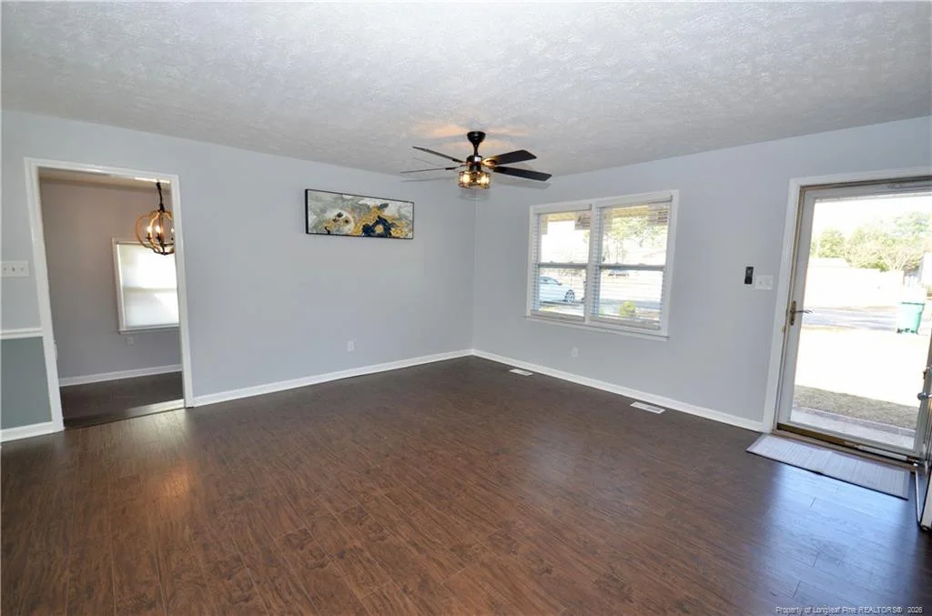 Photo of 3235 Glenmore Drive