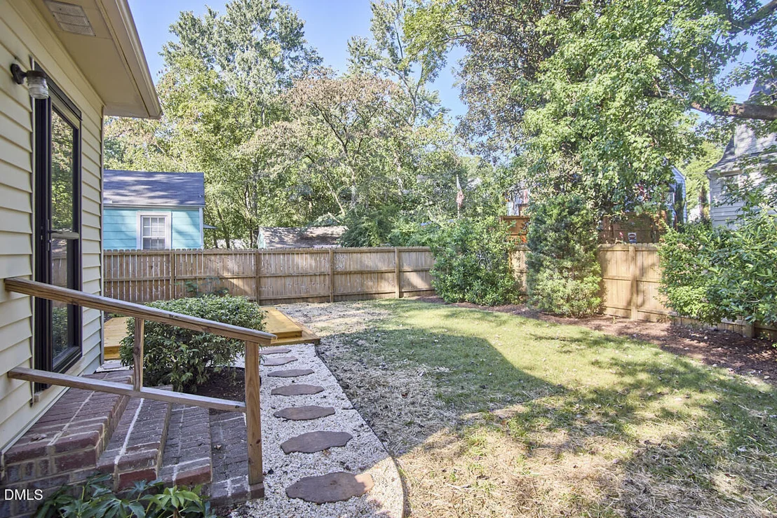 Photo of 2418 Acadia Street