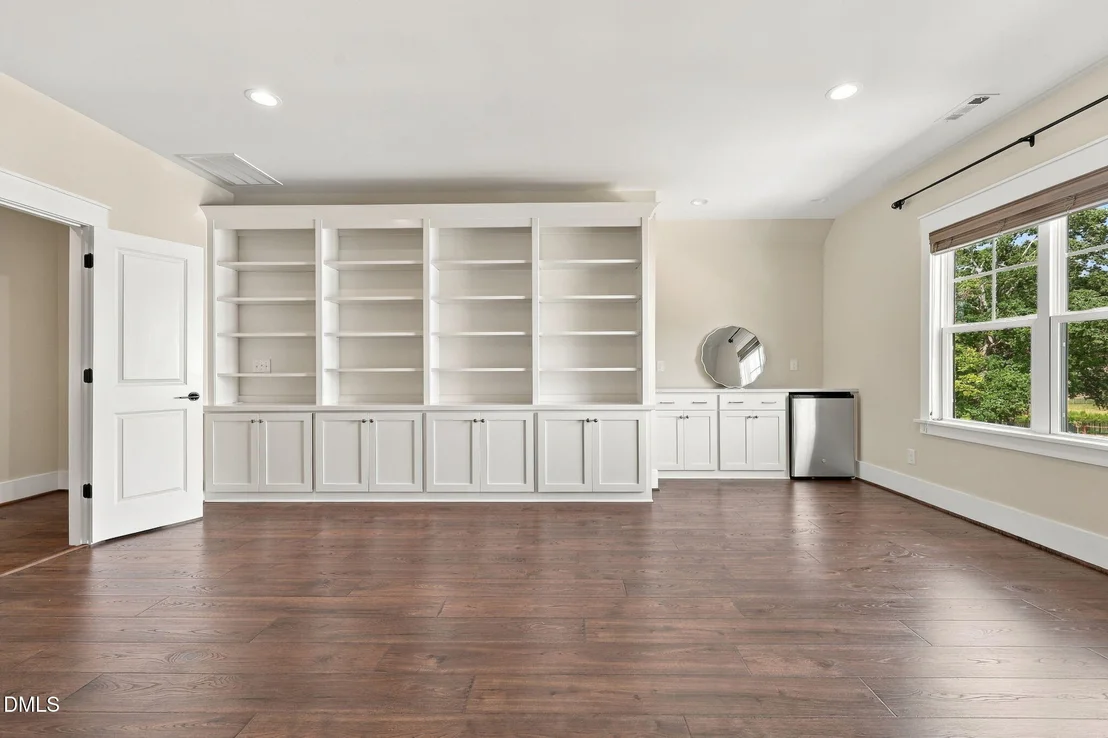 Photo of 1221 Perry Bluff Drive